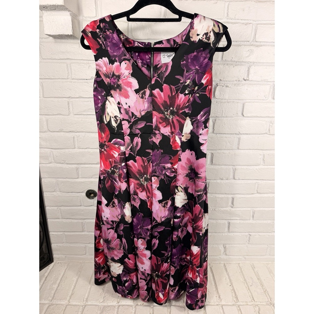 J. Taylor Floral Fit & Flare Dress Womens 8 Black Pink Purple Sleeveless